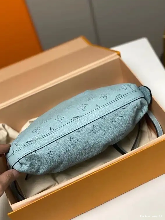 Cheap LOUIS MINI SCALA POUCH VUITTON 0523
